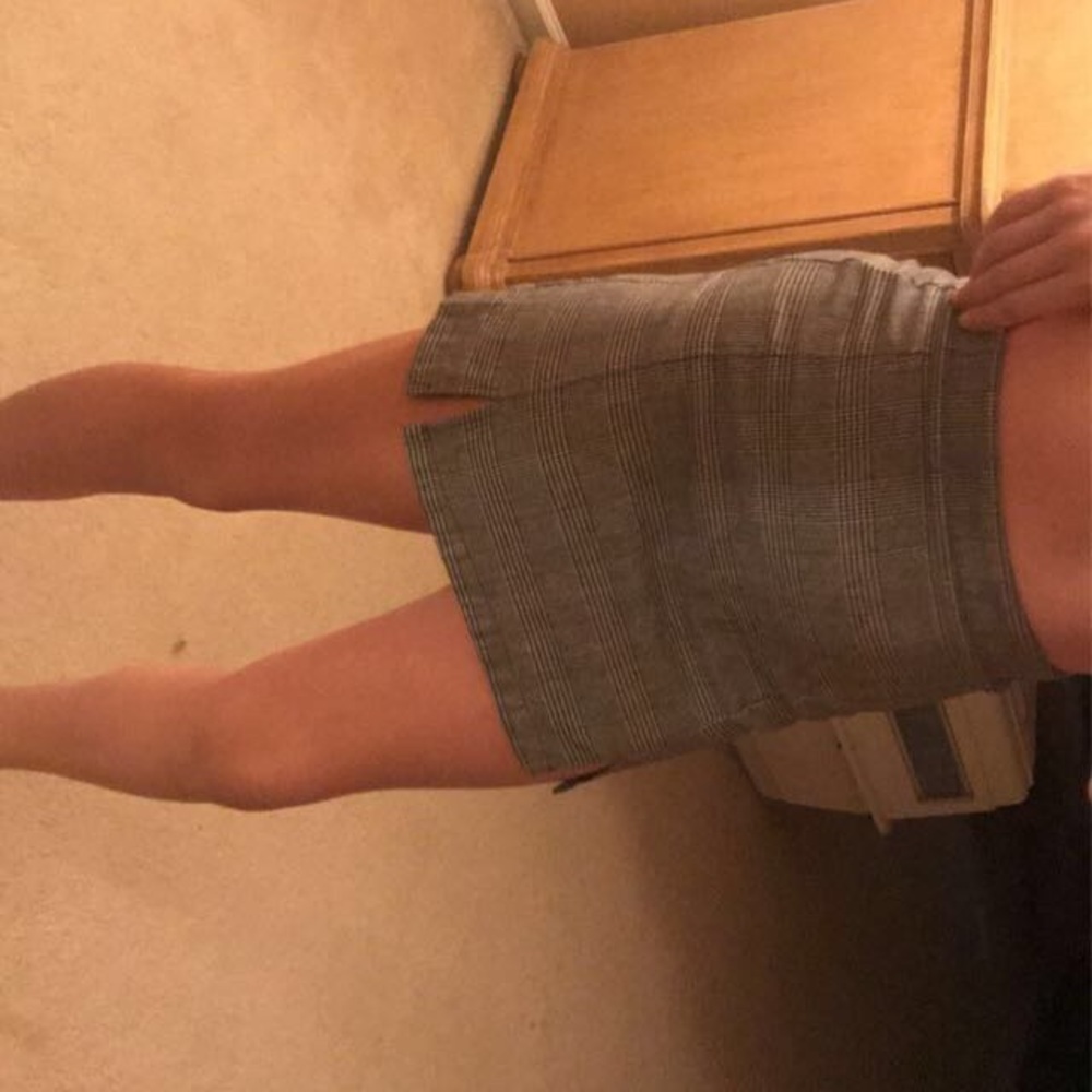 plaid skirt